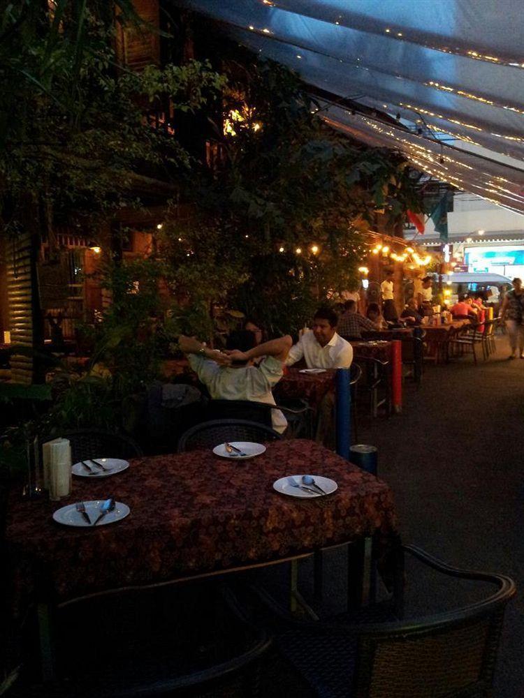 Suk11 Hostel Bangkok Zewnętrze zdjęcie